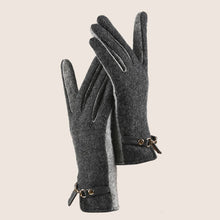 Load image into Gallery viewer, Cute Wool Touchscreen Gloves