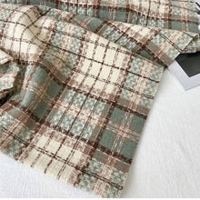 Load image into Gallery viewer, Plaid Tassel Scarf