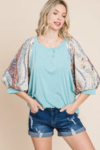 Load image into Gallery viewer, The Floral Paisley Top