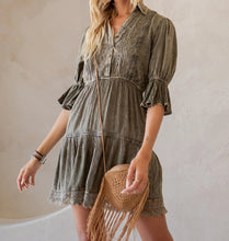 Load image into Gallery viewer, Vintage Romance  Stone-Washed Baby Doll Dress