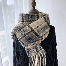 Load image into Gallery viewer, Plaid Tassel Scarf