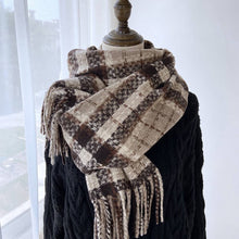 Load image into Gallery viewer, Plaid Tassel Scarf