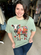 Load image into Gallery viewer, Floral Cow Top
