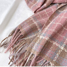 Load image into Gallery viewer, Plaid Tassel Scarf