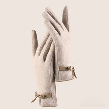 Load image into Gallery viewer, Cute Wool Touchscreen Gloves