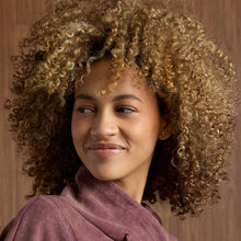 Load image into Gallery viewer, Dazzling Studs - Silver