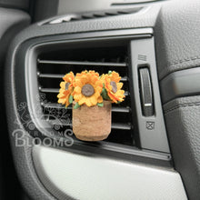 Load image into Gallery viewer, Sunflower Vent Clip Car Air Freshener Diffuser (Reusable): Random Scents