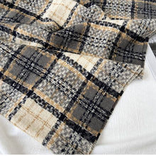Load image into Gallery viewer, Plaid Tassel Scarf