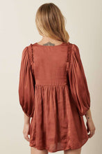 Load image into Gallery viewer, SATIN EMPIRE WAIST PUFF SLEEVE BLOUSE