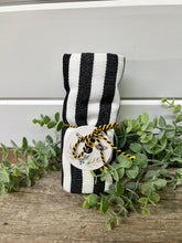 Load image into Gallery viewer, Honey Bee Dishtowel Collection